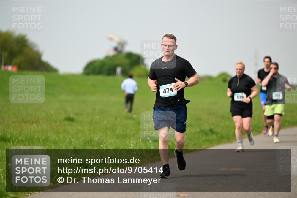 10.05.2026 - 8. Wedeler Halbmarathon Dr. Thomas Lammeyer http://msf.ph/oto/9705414 10.05.2026 11:54:02 Laufen 474, 839 meine-sportfotos.de