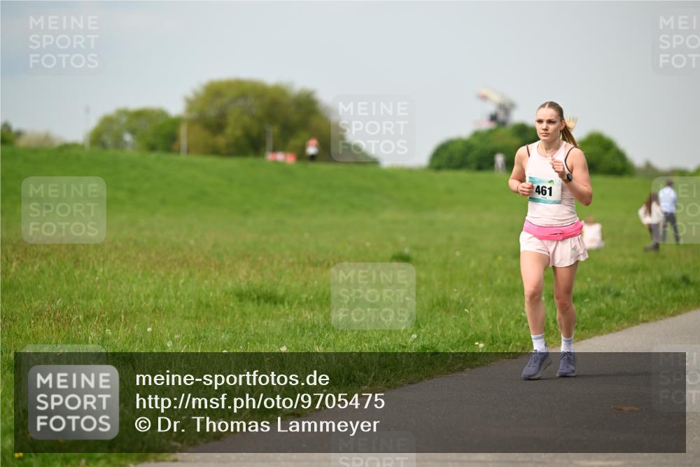 10.05.2026 - 8. Wedeler Halbmarathon Dr. Thomas Lammeyer http://msf.ph/oto/9705475 10.05.2026 11:54:18 Laufen 461 meine-sportfotos.de