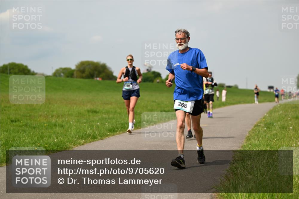 10.05.2026 - 8. Wedeler Halbmarathon Dr. Thomas Lammeyer http://msf.ph/oto/9705620 10.05.2026 11:55:03 Laufen 120, 268 meine-sportfotos.de