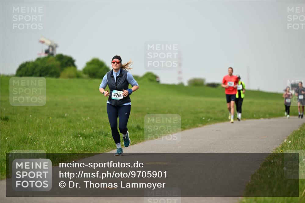 10.05.2026 - 8. Wedeler Halbmarathon Dr. Thomas Lammeyer http://msf.ph/oto/9705901 10.05.2026 11:56:19 Laufen 476 meine-sportfotos.de