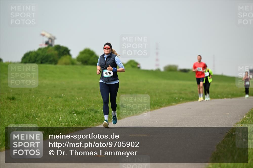 10.05.2026 - 8. Wedeler Halbmarathon Dr. Thomas Lammeyer http://msf.ph/oto/9705902 10.05.2026 11:56:19 Laufen 476 meine-sportfotos.de
