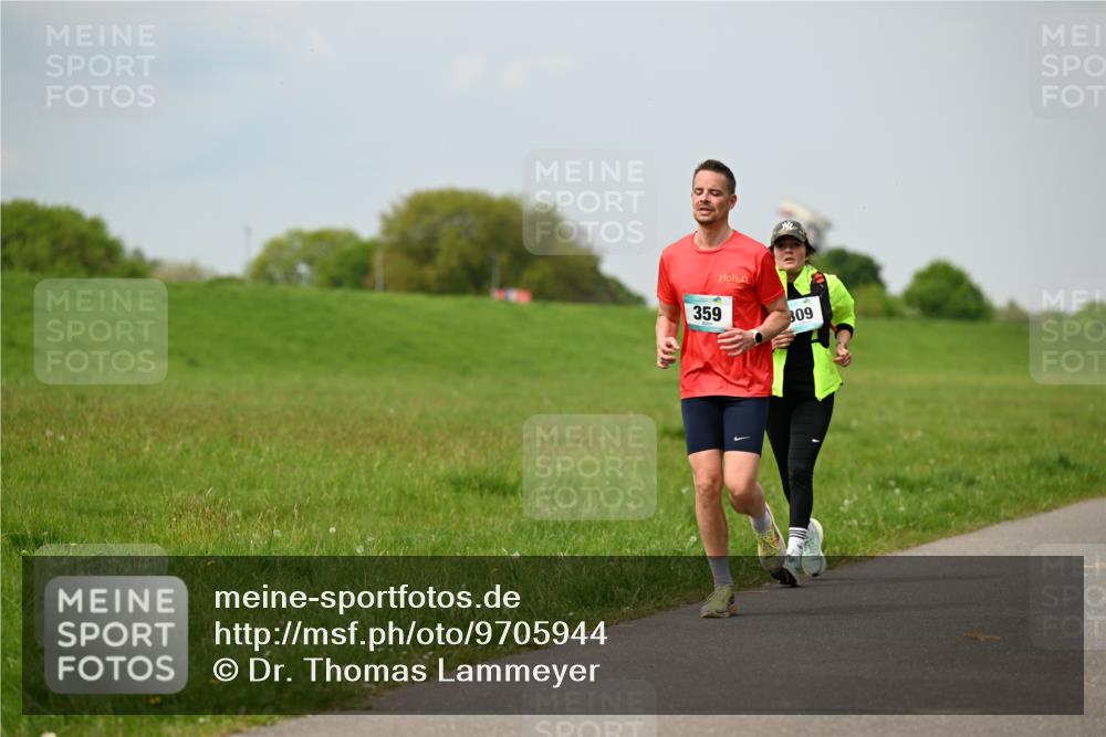 10.05.2026 - 8. Wedeler Halbmarathon Dr. Thomas Lammeyer http://msf.ph/oto/9705944 10.05.2026 11:56:33 Laufen 359, 309 meine-sportfotos.de