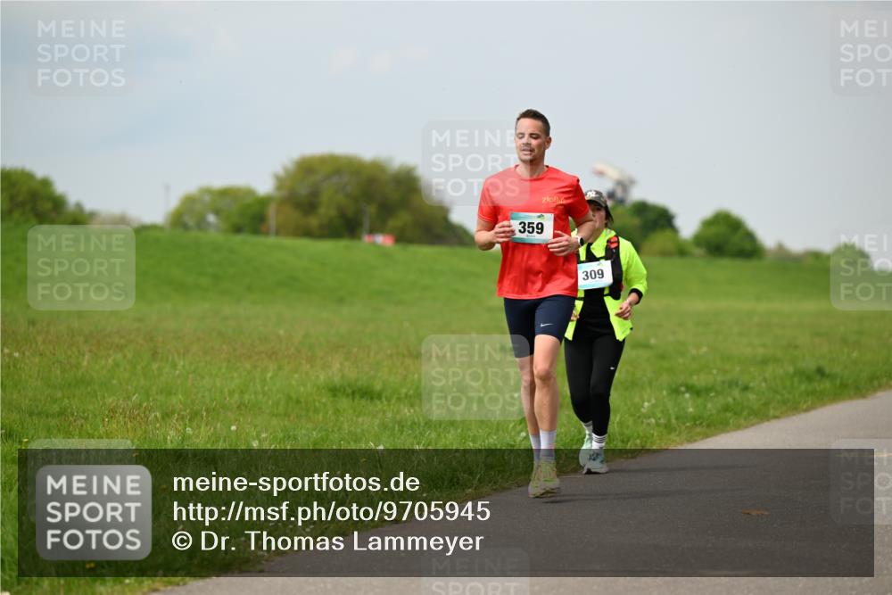 10.05.2026 - 8. Wedeler Halbmarathon Dr. Thomas Lammeyer http://msf.ph/oto/9705945 10.05.2026 11:56:33 Laufen 359, 309 meine-sportfotos.de