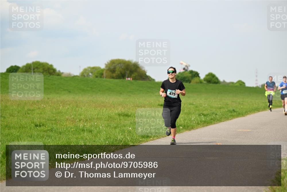 10.05.2026 - 8. Wedeler Halbmarathon Dr. Thomas Lammeyer http://msf.ph/oto/9705986 10.05.2026 11:56:52 Laufen 475 meine-sportfotos.de