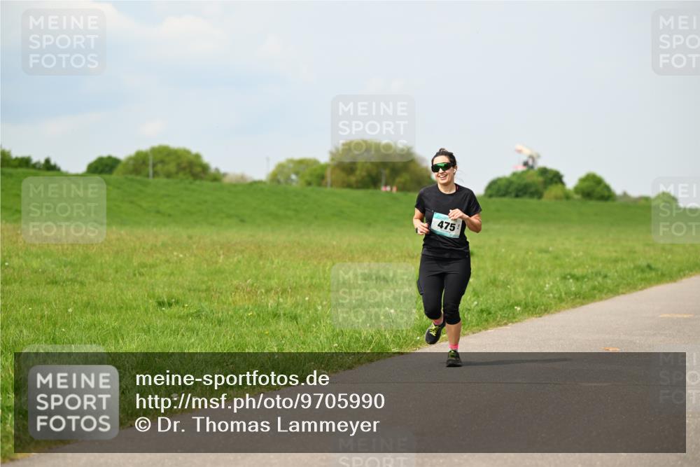 10.05.2026 - 8. Wedeler Halbmarathon Dr. Thomas Lammeyer http://msf.ph/oto/9705990 10.05.2026 11:56:52 Laufen 475 meine-sportfotos.de