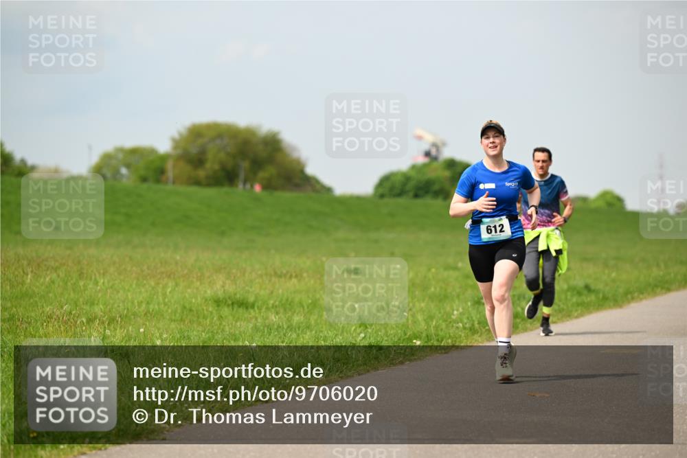 10.05.2026 - 8. Wedeler Halbmarathon Dr. Thomas Lammeyer http://msf.ph/oto/9706020 10.05.2026 11:56:58 Laufen 612 meine-sportfotos.de