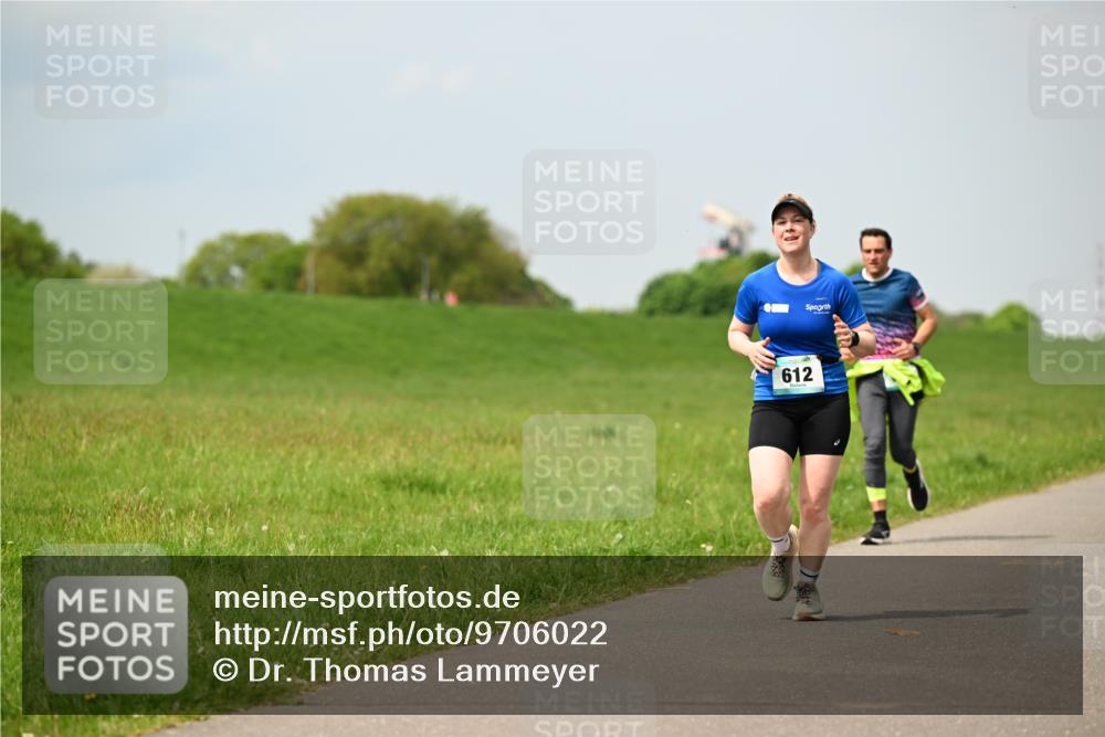 10.05.2026 - 8. Wedeler Halbmarathon Dr. Thomas Lammeyer http://msf.ph/oto/9706022 10.05.2026 11:56:58 Laufen 612 meine-sportfotos.de