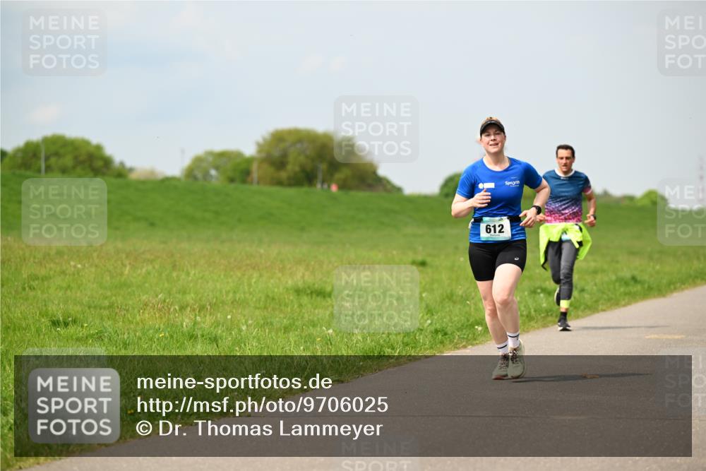 10.05.2026 - 8. Wedeler Halbmarathon Dr. Thomas Lammeyer http://msf.ph/oto/9706025 10.05.2026 11:56:59 Laufen 612 meine-sportfotos.de