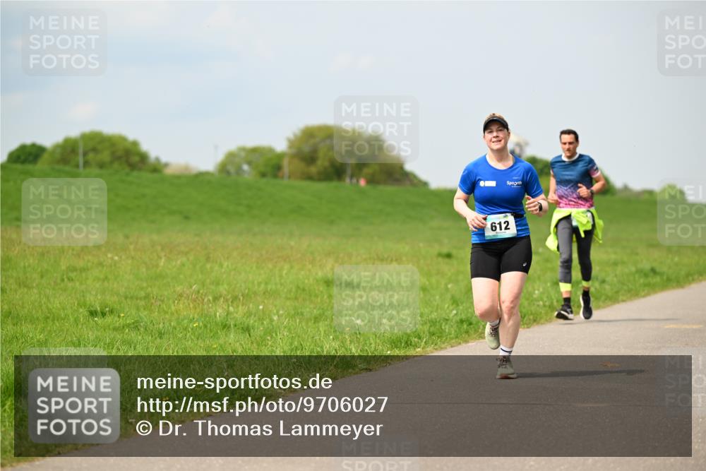 10.05.2026 - 8. Wedeler Halbmarathon Dr. Thomas Lammeyer http://msf.ph/oto/9706027 10.05.2026 11:56:59 Laufen 612 meine-sportfotos.de