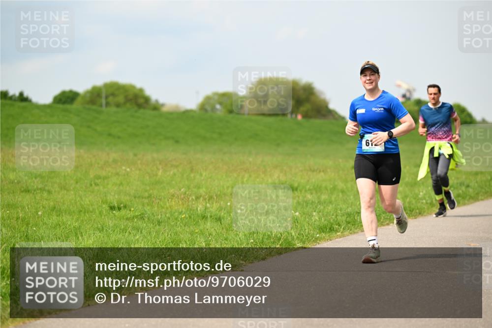 10.05.2026 - 8. Wedeler Halbmarathon Dr. Thomas Lammeyer http://msf.ph/oto/9706029 10.05.2026 11:56:59 Laufen  meine-sportfotos.de