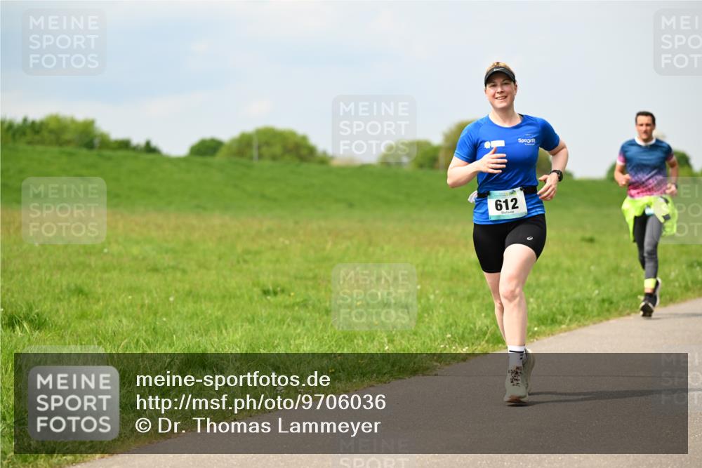 10.05.2026 - 8. Wedeler Halbmarathon Dr. Thomas Lammeyer http://msf.ph/oto/9706036 10.05.2026 11:57:00 Laufen 612 meine-sportfotos.de