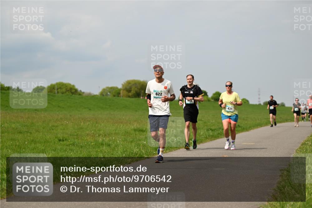 10.05.2026 - 8. Wedeler Halbmarathon Dr. Thomas Lammeyer http://msf.ph/oto/9706542 10.05.2026 11:58:02 Laufen 622, 431 meine-sportfotos.de
