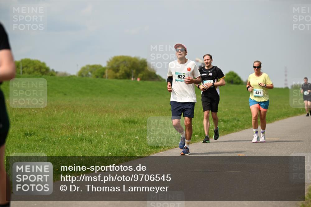 10.05.2026 - 8. Wedeler Halbmarathon Dr. Thomas Lammeyer http://msf.ph/oto/9706545 10.05.2026 11:58:02 Laufen 622, 431 meine-sportfotos.de