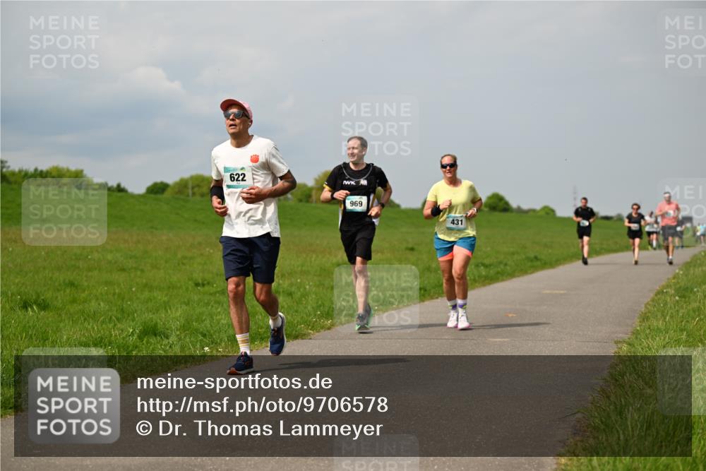 10.05.2026 - 8. Wedeler Halbmarathon Dr. Thomas Lammeyer http://msf.ph/oto/9706578 10.05.2026 11:58:04 Laufen 622, 969, 431 meine-sportfotos.de