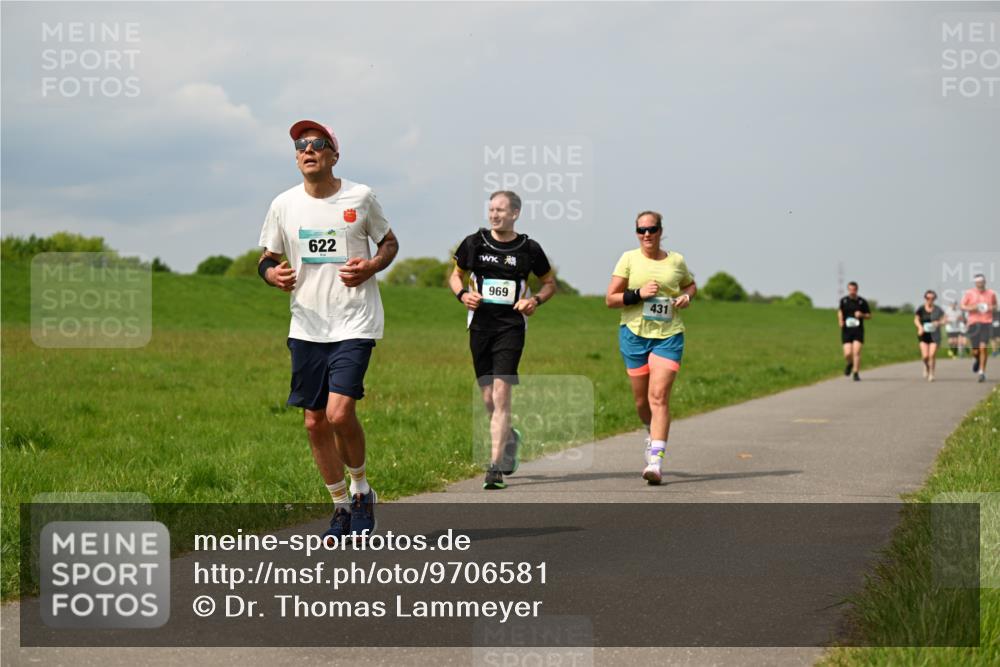 10.05.2026 - 8. Wedeler Halbmarathon Dr. Thomas Lammeyer http://msf.ph/oto/9706581 10.05.2026 11:58:04 Laufen 622, 969, 431 meine-sportfotos.de