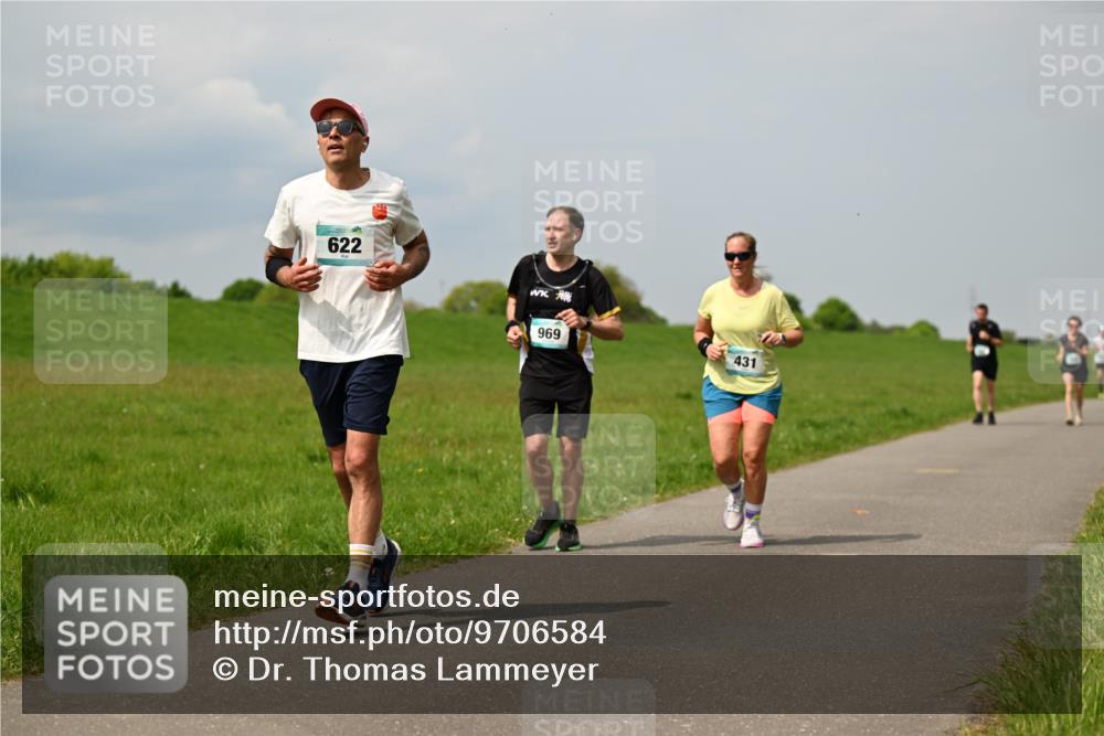 10.05.2026 - 8. Wedeler Halbmarathon Dr. Thomas Lammeyer http://msf.ph/oto/9706584 10.05.2026 11:58:04 Laufen 622, 969, 431 meine-sportfotos.de