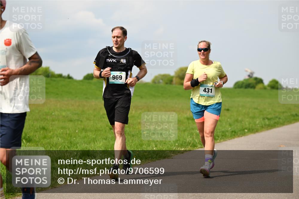 10.05.2026 - 8. Wedeler Halbmarathon Dr. Thomas Lammeyer http://msf.ph/oto/9706599 10.05.2026 11:58:06 Laufen 969, 431 meine-sportfotos.de