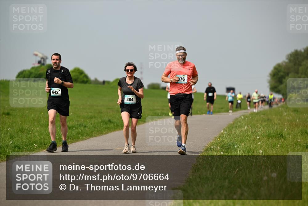 10.05.2026 - 8. Wedeler Halbmarathon Dr. Thomas Lammeyer http://msf.ph/oto/9706664 10.05.2026 11:58:10 Laufen 642, 384, 376 meine-sportfotos.de