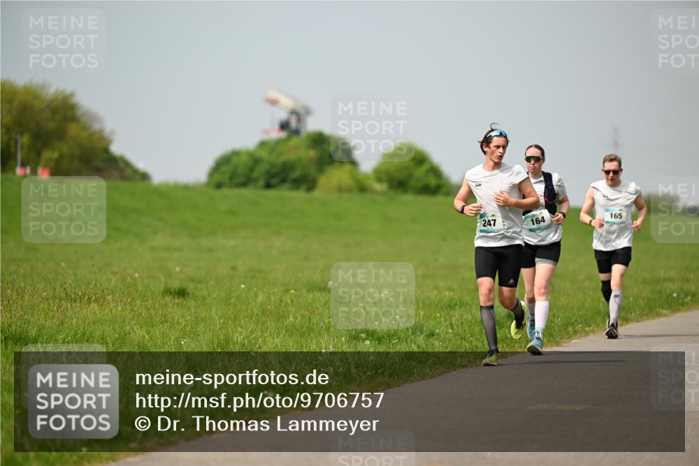 10.05.2026 - 8. Wedeler Halbmarathon Dr. Thomas Lammeyer http://msf.ph/oto/9706757 10.05.2026 11:58:18 Laufen 247, 164, 165 meine-sportfotos.de