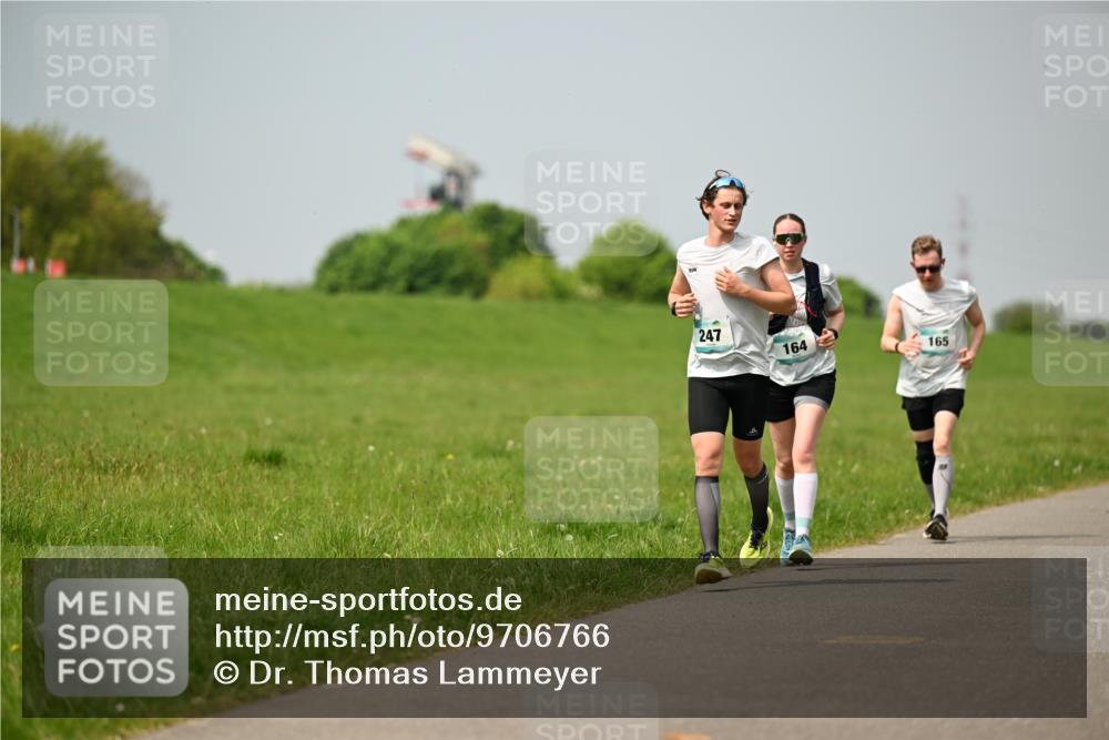 10.05.2026 - 8. Wedeler Halbmarathon Dr. Thomas Lammeyer http://msf.ph/oto/9706766 10.05.2026 11:58:19 Laufen 247, 164, 165 meine-sportfotos.de