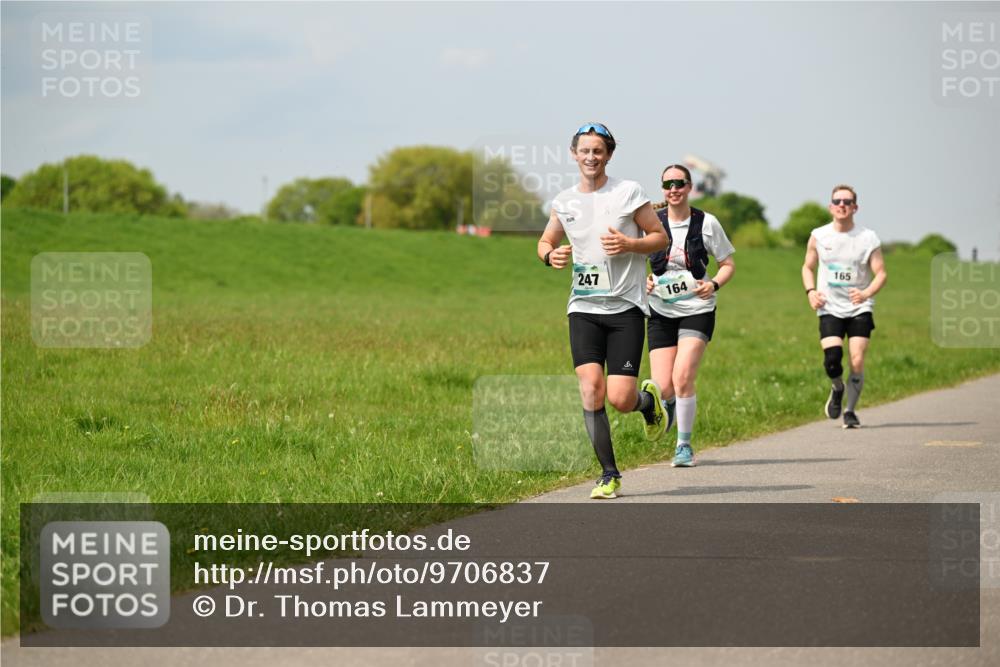 10.05.2026 - 8. Wedeler Halbmarathon Dr. Thomas Lammeyer http://msf.ph/oto/9706837 10.05.2026 11:58:23 Laufen 247, 164, 165 meine-sportfotos.de
