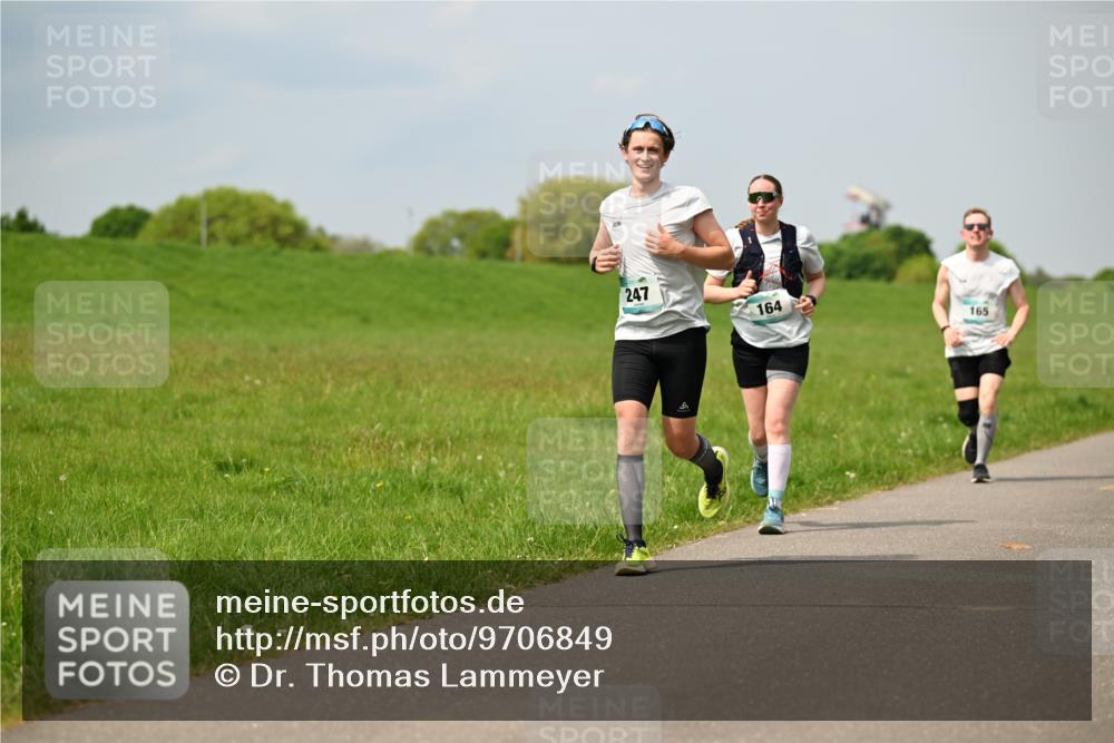 10.05.2026 - 8. Wedeler Halbmarathon Dr. Thomas Lammeyer http://msf.ph/oto/9706849 10.05.2026 11:58:23 Laufen 247, 164, 165 meine-sportfotos.de