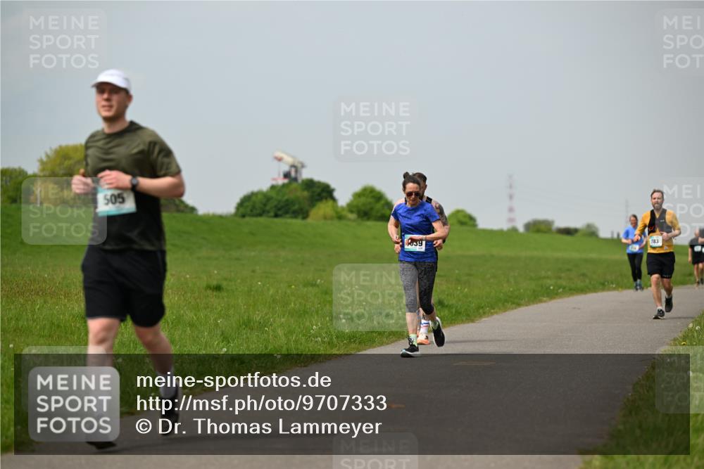10.05.2026 - 8. Wedeler Halbmarathon Dr. Thomas Lammeyer http://msf.ph/oto/9707333 10.05.2026 11:59:10 Laufen 505, 783 meine-sportfotos.de