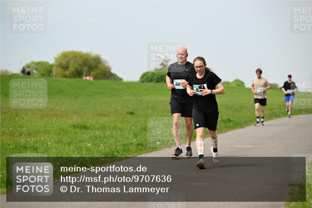 10.05.2026 - 8. Wedeler Halbmarathon Dr. Thomas Lammeyer http://msf.ph/oto/9707636 10.05.2026 11:59:40 Laufen  meine-sportfotos.de