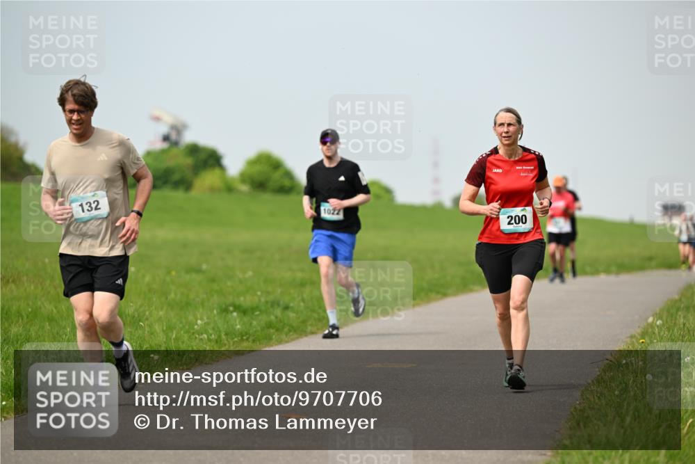 10.05.2026 - 8. Wedeler Halbmarathon Dr. Thomas Lammeyer http://msf.ph/oto/9707706 10.05.2026 11:59:48 Laufen 132, 1022, 200 meine-sportfotos.de