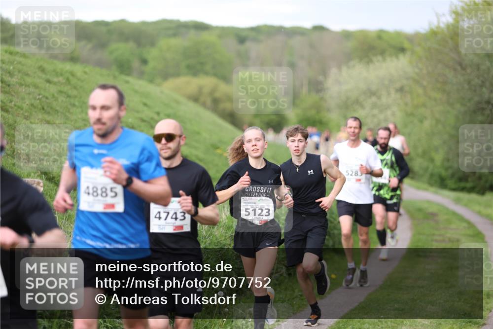 09.05.2026 - Störlauf Andreas Tolksdorf http://msf.ph/oto/9707752 09.05.2026 17:38:56 Laufen 4885, 4743, 5123, 5283 meine-sportfotos.de