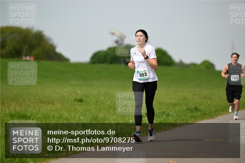 10.05.2026 - 8. Wedeler Halbmarathon Dr. Thomas Lammeyer http://msf.ph/oto/9708275 10.05.2026 12:01:02 Laufen 553, 1020 meine-sportfotos.de