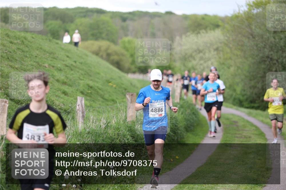 09.05.2026 - Störlauf Andreas Tolksdorf http://msf.ph/oto/9708375 09.05.2026 17:40:57 Laufen 4833, 4886, 4666, 155 meine-sportfotos.de