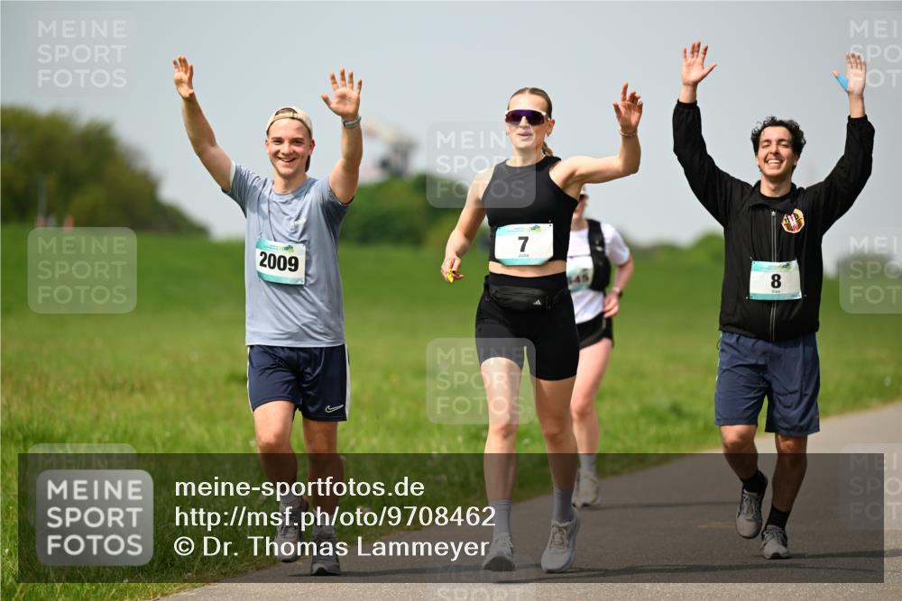 10.05.2026 - 8. Wedeler Halbmarathon Dr. Thomas Lammeyer http://msf.ph/oto/9708462 10.05.2026 12:01:20 Laufen 2009 meine-sportfotos.de