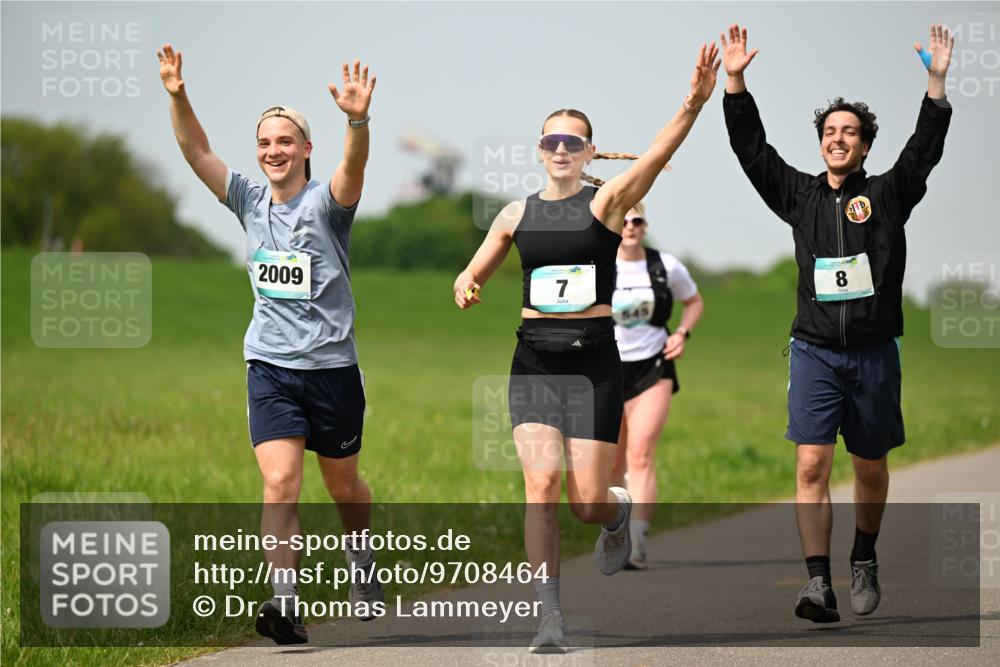 10.05.2026 - 8. Wedeler Halbmarathon Dr. Thomas Lammeyer http://msf.ph/oto/9708464 10.05.2026 12:01:20 Laufen 2009 meine-sportfotos.de