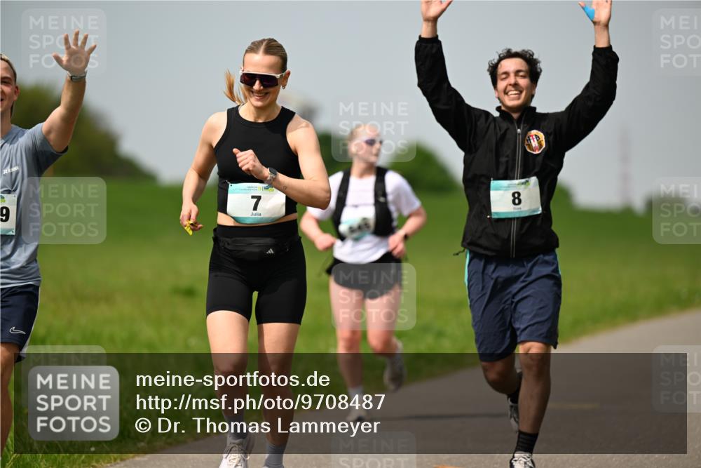 10.05.2026 - 8. Wedeler Halbmarathon Dr. Thomas Lammeyer http://msf.ph/oto/9708487 10.05.2026 12:01:22 Laufen  meine-sportfotos.de