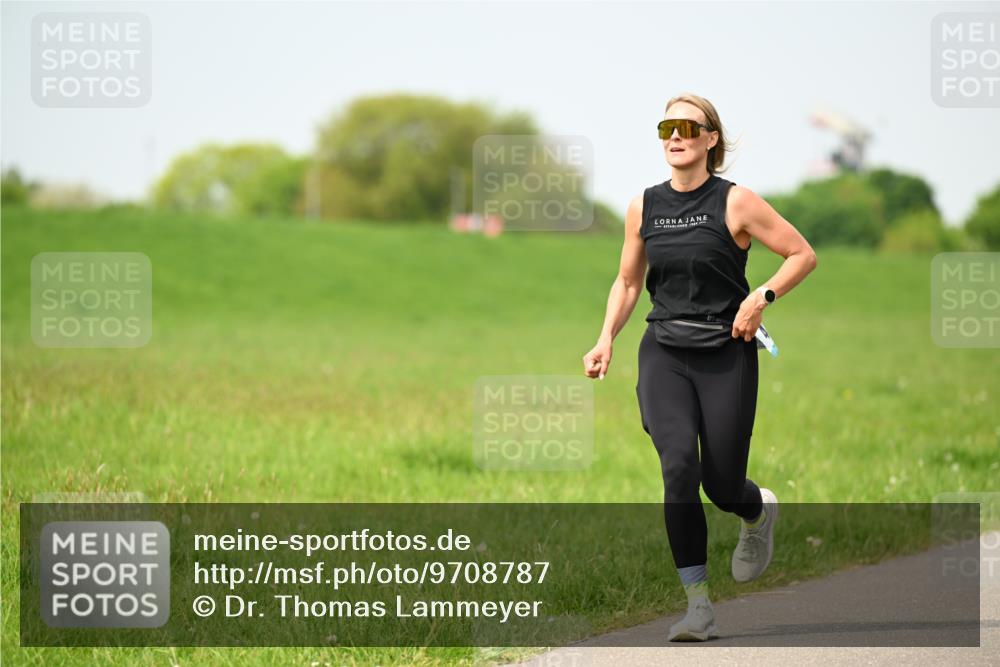 10.05.2026 - 8. Wedeler Halbmarathon Dr. Thomas Lammeyer http://msf.ph/oto/9708787 10.05.2026 12:01:53 Laufen 198 meine-sportfotos.de