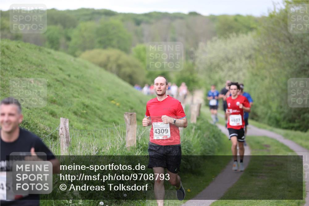 09.05.2026 - Störlauf Andreas Tolksdorf http://msf.ph/oto/9708793 09.05.2026 17:42:40 Laufen 4592, 4309, 4867 meine-sportfotos.de