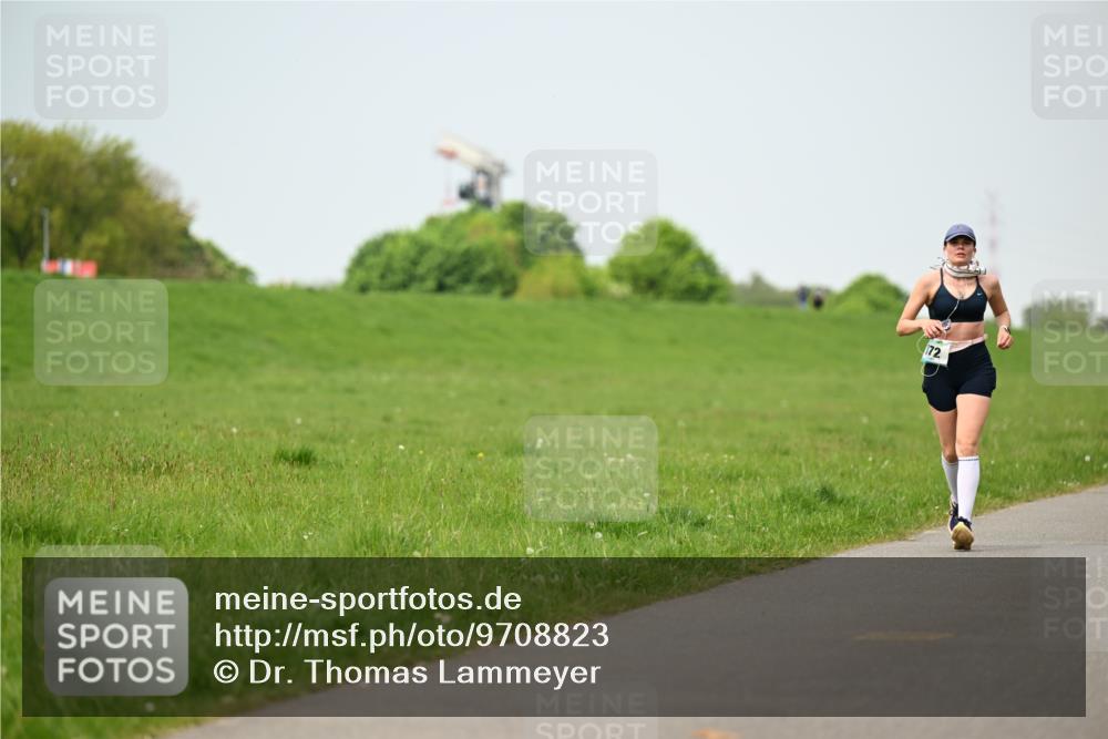 10.05.2026 - 8. Wedeler Halbmarathon Dr. Thomas Lammeyer http://msf.ph/oto/9708823 10.05.2026 12:02:09 Laufen  meine-sportfotos.de