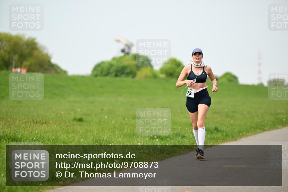 10.05.2026 - 8. Wedeler Halbmarathon Dr. Thomas Lammeyer http://msf.ph/oto/9708873 10.05.2026 12:02:12 Laufen  meine-sportfotos.de