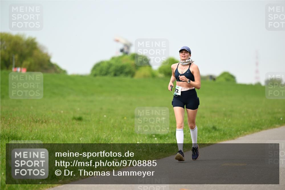 10.05.2026 - 8. Wedeler Halbmarathon Dr. Thomas Lammeyer http://msf.ph/oto/9708885 10.05.2026 12:02:13 Laufen  meine-sportfotos.de