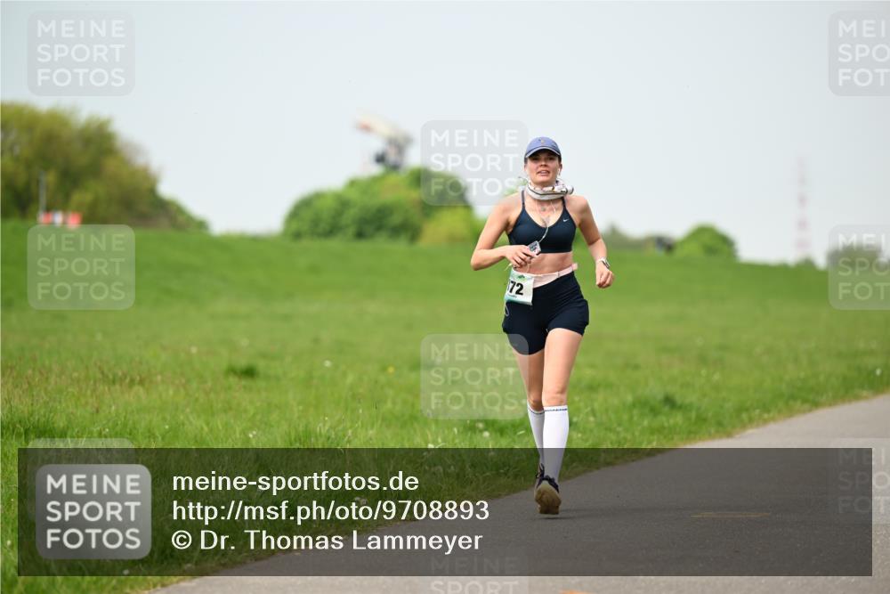 10.05.2026 - 8. Wedeler Halbmarathon Dr. Thomas Lammeyer http://msf.ph/oto/9708893 10.05.2026 12:02:13 Laufen  meine-sportfotos.de