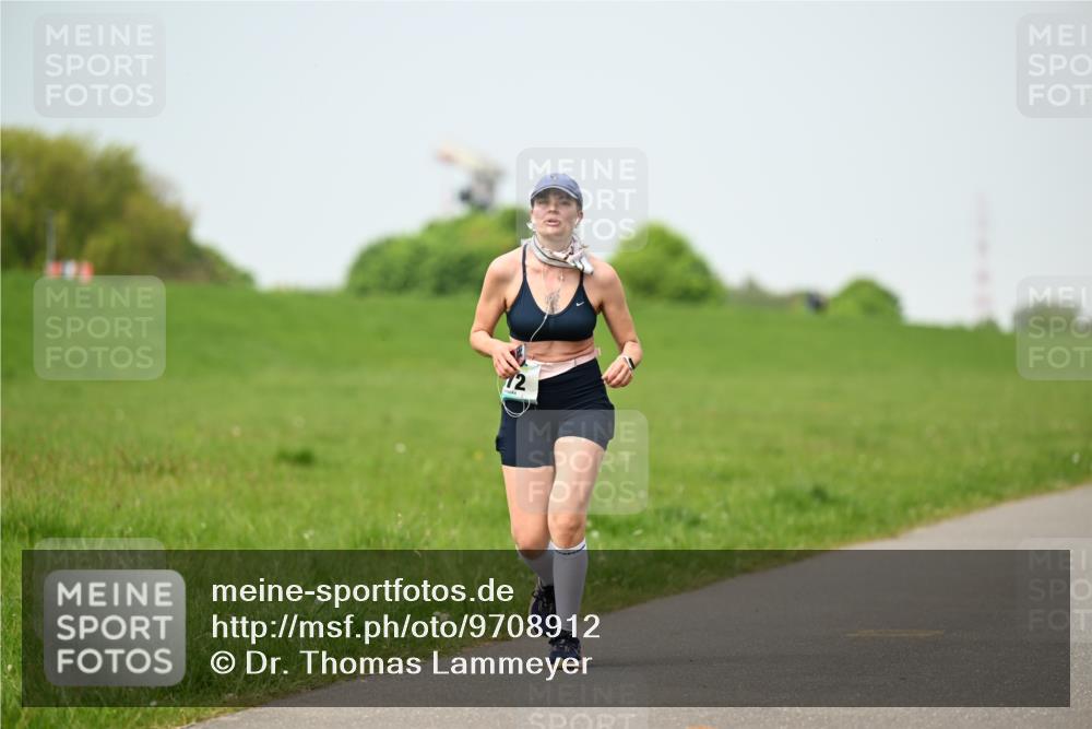 10.05.2026 - 8. Wedeler Halbmarathon Dr. Thomas Lammeyer http://msf.ph/oto/9708912 10.05.2026 12:02:14 Laufen  meine-sportfotos.de
