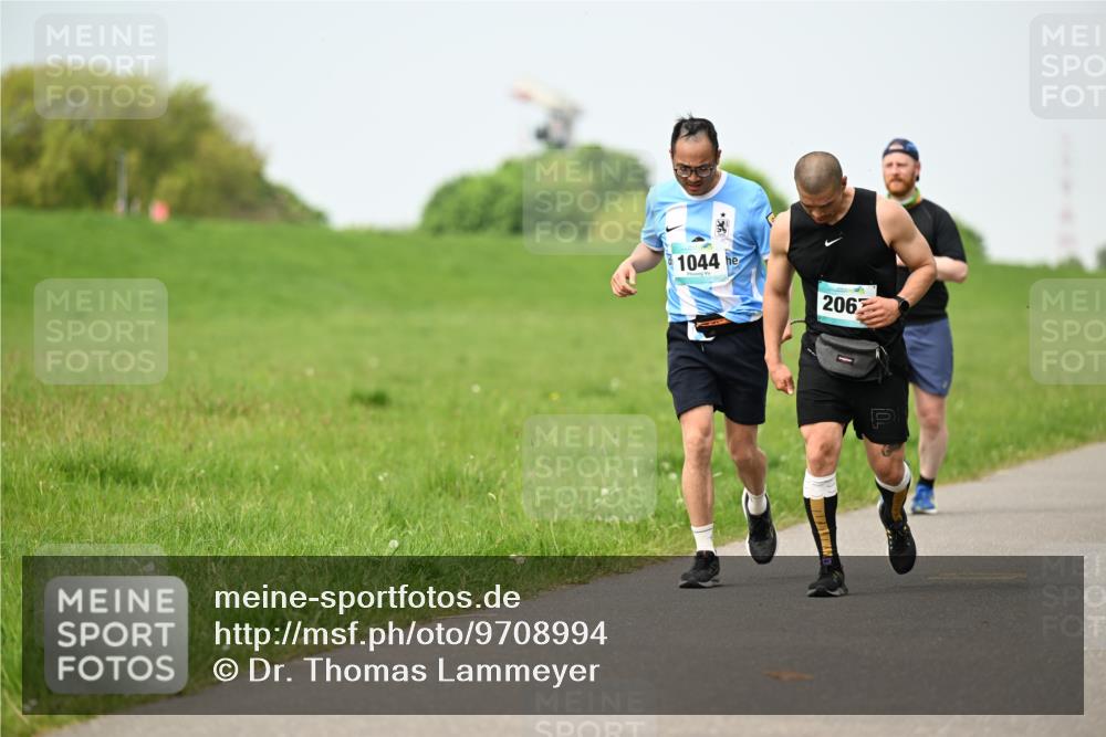 10.05.2026 - 8. Wedeler Halbmarathon Dr. Thomas Lammeyer http://msf.ph/oto/9708994 10.05.2026 12:02:25 Laufen 1044, 206 meine-sportfotos.de