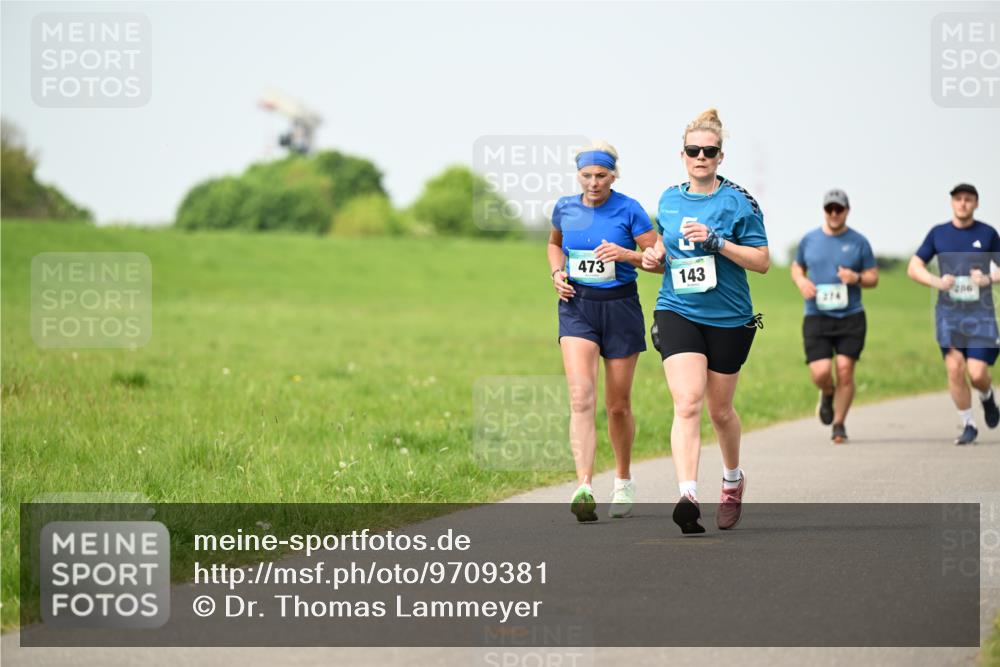 10.05.2026 - 8. Wedeler Halbmarathon Dr. Thomas Lammeyer http://msf.ph/oto/9709381 10.05.2026 12:03:08 Laufen 473, 143, 274, 200 meine-sportfotos.de