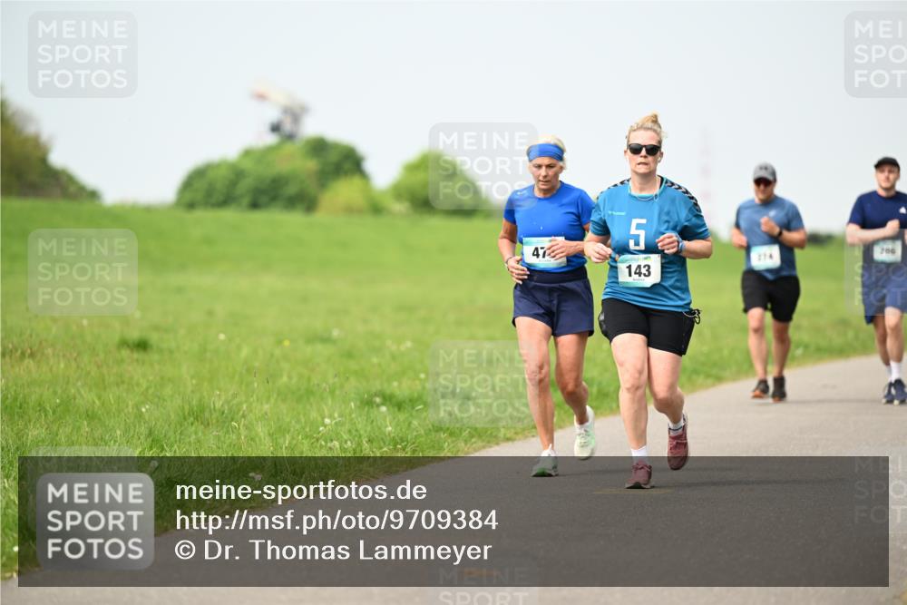 10.05.2026 - 8. Wedeler Halbmarathon Dr. Thomas Lammeyer http://msf.ph/oto/9709384 10.05.2026 12:03:08 Laufen 143, 274, 206 meine-sportfotos.de
