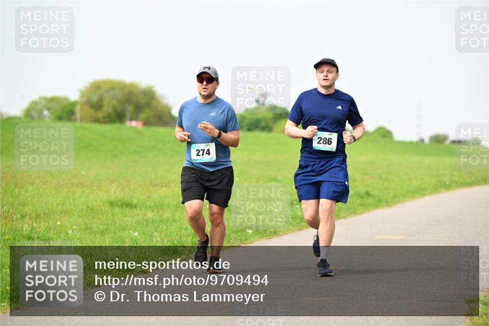 10.05.2026 - 8. Wedeler Halbmarathon Dr. Thomas Lammeyer http://msf.ph/oto/9709494 10.05.2026 12:03:16 Laufen 286, 274 meine-sportfotos.de