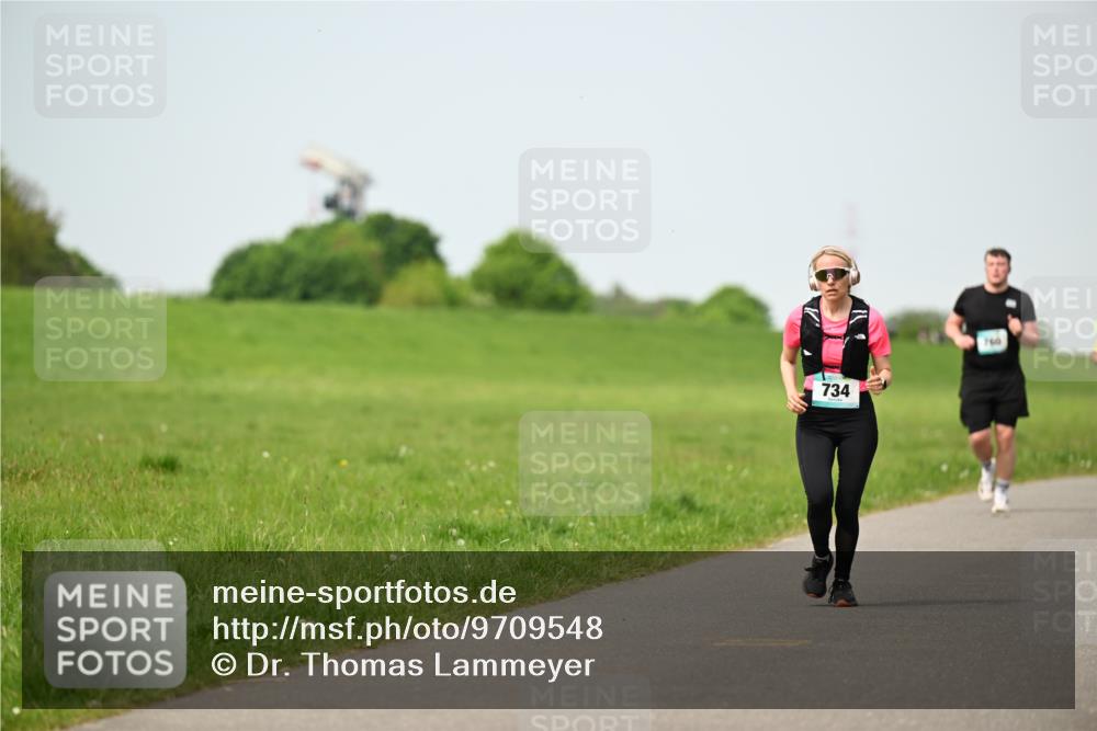 10.05.2026 - 8. Wedeler Halbmarathon Dr. Thomas Lammeyer http://msf.ph/oto/9709548 10.05.2026 12:03:26 Laufen 734, 760 meine-sportfotos.de