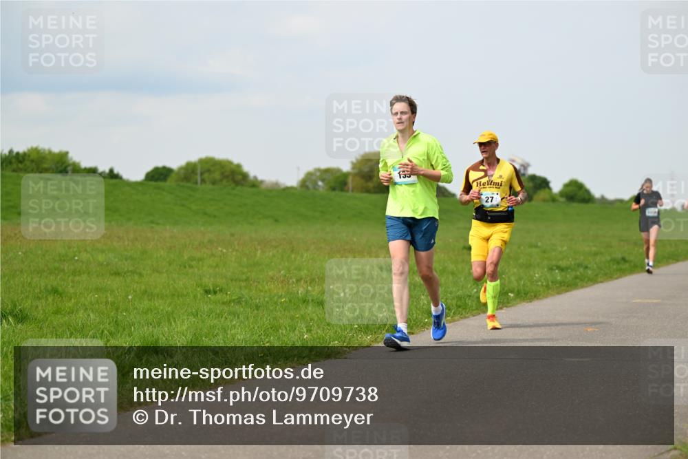 10.05.2026 - 8. Wedeler Halbmarathon Dr. Thomas Lammeyer http://msf.ph/oto/9709738 10.05.2026 12:03:44 Laufen  meine-sportfotos.de