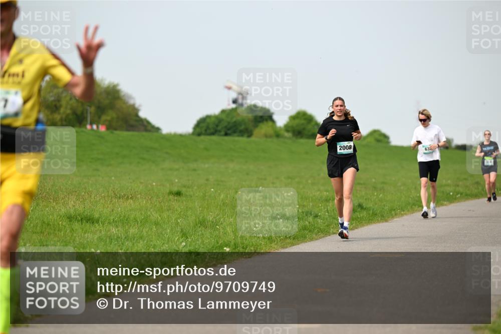 10.05.2026 - 8. Wedeler Halbmarathon Dr. Thomas Lammeyer http://msf.ph/oto/9709749 10.05.2026 12:03:46 Laufen 2008, 310 meine-sportfotos.de