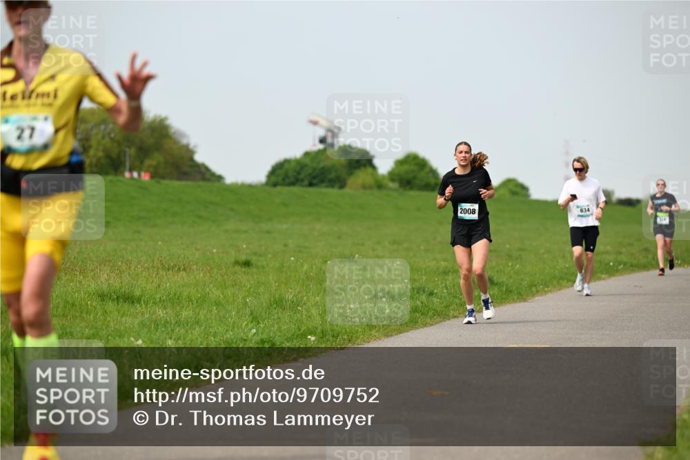 10.05.2026 - 8. Wedeler Halbmarathon Dr. Thomas Lammeyer http://msf.ph/oto/9709752 10.05.2026 12:03:46 Laufen 2008, 634 meine-sportfotos.de